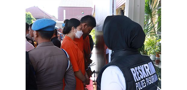 Kompak, Sepasang Kekasih di Pasuruan Jadi Maling Motor Kompak, Sepasang Kekasih di Pasuruan Jadi Maling Motor