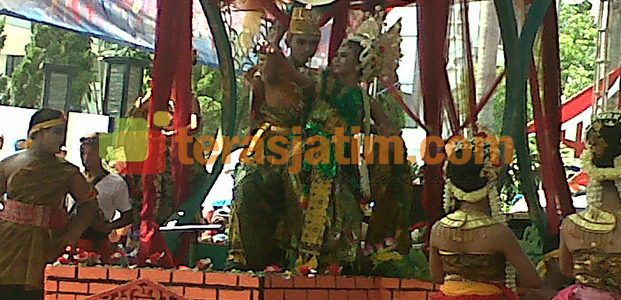 Pawai Budaya Bojonegoro, Lestarikan Budaya Lokal Pawai Budaya Bojonegoro, Lestarikan Budaya Lokal
