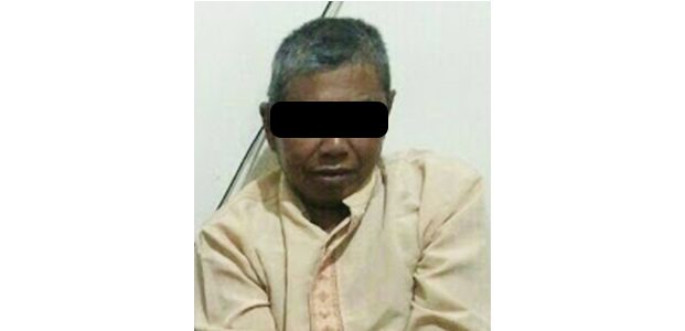 Pelaku Pembantaian Sepasang Pria dan Wanita di Mojokerto, Tertangkap di Sampang Pelaku Pembantaian Sepasang Pria dan Wanita di Mojokerto, Tertangkap di Sampang