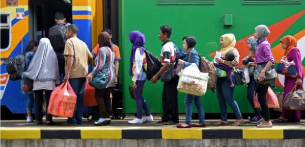 Penumpang KA Mudik di Daops 8 Surabaya, Tercatat 422.150 Orang Penumpang KA Mudik di Daops 8 Surabaya, Tercatat 422.150 Orang