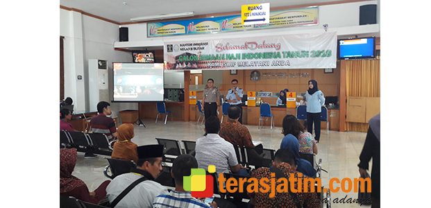 Perketat Pembuatan Paspor, Imigrasi Blitar Tangguhkan 23 Permohonan Paspor Perketat Pembuatan Paspor, Imigrasi Blitar Tangguhkan 23 Permohonan Paspor
