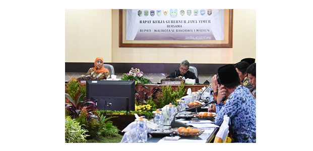 Petakan Masalah, Gubernur Kumpulkan Sejumlah Kepala Daerah di Madiun Petakan Masalah, Gubernur Kumpulkan Sejumlah Kepala Daerah di Madiun