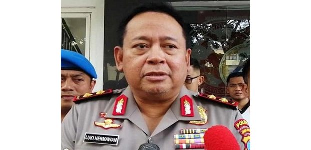 Polda Jatim Ancam Terbitkan Status DPO Bagi Veronica Koman Polda Jatim Ancam Terbitkan Status DPO Bagi Veronica Koman