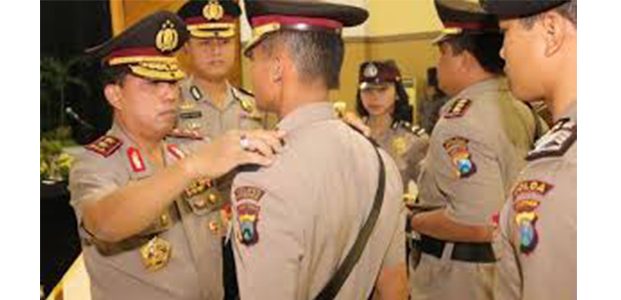 Polda Jatim Kembali Mutasi Sejumlah Jabatan Kapolres Polda Jatim Kembali Mutasi Sejumlah Jabatan Kapolres