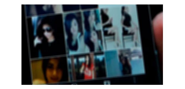 Polda Jatim Rilis Foto Syur Bukti Prostitusi Online Artis Polda Jatim Rilis Foto Syur Bukti Prostitusi Online Artis