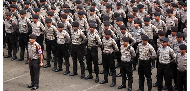 Polda Jatim Siap Amankan Perayaan Natal dan Tahun Baru Polda Jatim Siap Amankan Perayaan Natal dan Tahun Baru