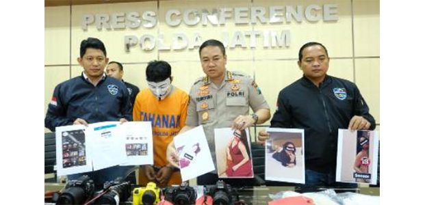 Polda Jatim Tangkap Fotograper Porno Asal Singosari Malang Polda Jatim Tangkap Fotograper Porno Asal Singosari Malang