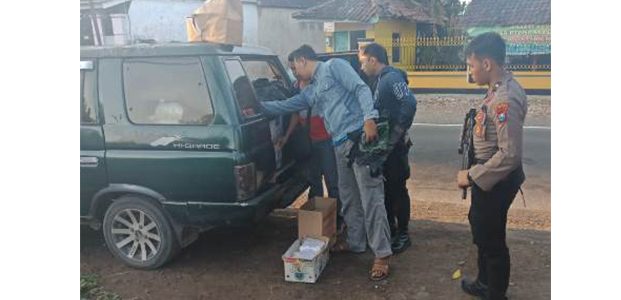 Polisi Situbondo Ungkap Peredaran Kosmetik Palsu, Jamu ilegal dan Rokok Tanpa Cukai Polisi Situbondo Ungkap Peredaran Kosmetik Palsu, Jamu ilegal dan Rokok Tanpa Cukai