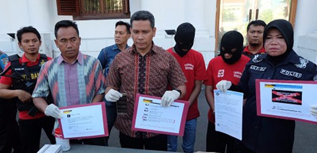 Polisi Tetapkan 2 Tersangka Provokator Bentrokan Oknum Suporter dan Pesilat Polisi Tetapkan 2 Tersangka Provokator Bentrokan Oknum Suporter dan Pesilat