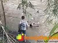Mayat Telanjang Ditemukan Mengambang di Sungai Desa Gombang Ponorogo