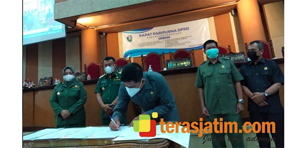 DRPD Ponorogo Sepakati Raperda PAPBD Tahun 2021 dan 4 Raperda Inisiatif DRPD Ponorogo Sepakati Raperda PAPBD Tahun 2021 dan 4 Raperda Inisiatif