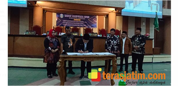 DPRD Ponorogo Sahkan Perda APBD Tahun 2024 DPRD Ponorogo Sahkan Perda APBD Tahun 2024