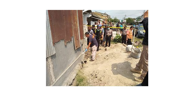Potongan Tulang Manusia Ditemukan di Halaman Pabrik Roti Potongan Tulang Manusia Ditemukan di Halaman Pabrik Roti