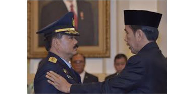 Presiden Jokowi Ajukan KSAU Sebagai Calon Tunggal Panglima TNI Presiden Jokowi Ajukan KSAU Sebagai Calon Tunggal Panglima TNI