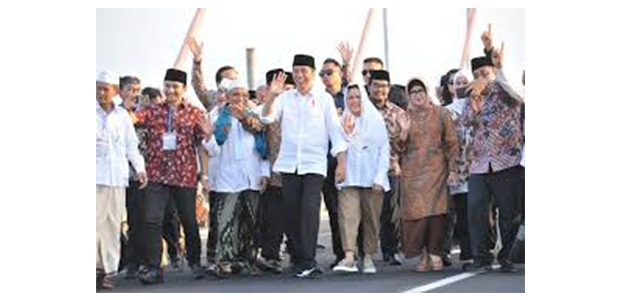 Presiden Resmikan Pembebasan Tarip Tol Jembatan Suramadu Presiden Resmikan Pembebasan Tarip Tol Jembatan Suramadu