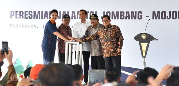 Presiden Resmikan Tol Jombang – Mojokerto Presiden Resmikan Tol Jombang – Mojokerto