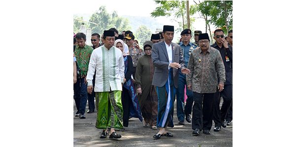 Presiden dan Ibu Negara, Kunjungi Ponpes Salafiyah Safi’iyah Sukorejo Situbondo Presiden dan Ibu Negara, Kunjungi Ponpes Salafiyah Safi’iyah Sukorejo Situbondo