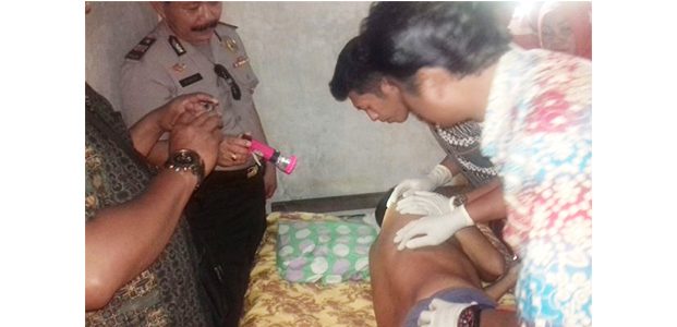 Pria Asal Sambitan Tulungagung Tewas Mendadak di Rumah Tukang Pijat Pria Asal Sambitan Tulungagung Tewas Mendadak di Rumah Tukang Pijat