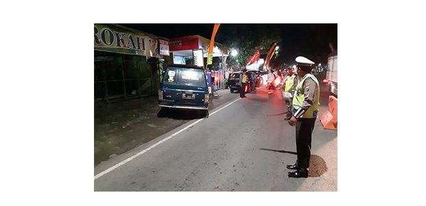 Putus Sebaran Covid-19, Masuk Wilayah Blitar Diperiksa di Perbatasan Putus Sebaran Covid-19, Masuk Wilayah Blitar Diperiksa di Perbatasan