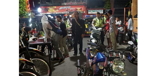 Razia Balap Liar, Polres Blitar Kota Tindak 45 Biker Razia Balap Liar, Polres Blitar Kota Tindak 45 Biker