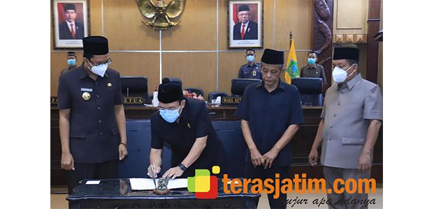 Fraksi DPRD Soroti Kurang Cermatnya Penganggaran dan Layanan Digital Pemkab Sidoarjo Fraksi DPRD Soroti Kurang Cermatnya Penganggaran dan Layanan Digital Pemkab Sidoarjo