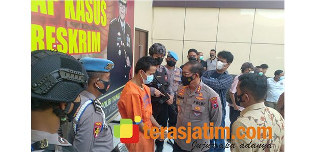 Hmmm, Seorang Guru Ngaji di Sidoarjo Cabuli Sejumlah Muridnya Hmmm, Seorang Guru Ngaji di Sidoarjo Cabuli Sejumlah Muridnya