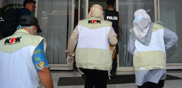 Besok, 3 Kades di Sidoarjo Bakal Diperiksa KPK, Terkait Kasus Apa? Besok, 3 Kades di Sidoarjo Bakal Diperiksa KPK, Terkait Kasus Apa?