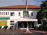 Oknum Jaksa di Sidoarjo Dirawat di RSJ Menur, Ada Apa?