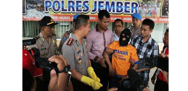 Satu Pelaku Perampokan di Wuluhan Jember, Dilumpuhkan di Rumah Istri Mudanya Satu Pelaku Perampokan di Wuluhan Jember, Dilumpuhkan di Rumah Istri Mudanya