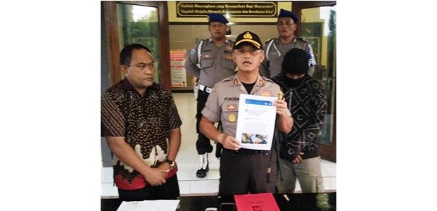 Sebar Video Hoax di Facebook, Pria asal Sumenep Diamankan Sebar Video Hoax di Facebook, Pria asal Sumenep Diamankan