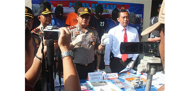 Selama Operasi Tumpas Narkoba, Polres Blitar Kota Ungkap Kasus Tembakau Gorila Selama Operasi Tumpas Narkoba, Polres Blitar Kota Ungkap Kasus Tembakau Gorila