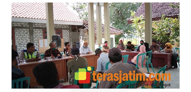 Sengketa Tanah Desa Lebakadi Lamongan, Terancam ke Jalur Hukum Sengketa Tanah Desa Lebakadi Lamongan, Terancam ke Jalur Hukum