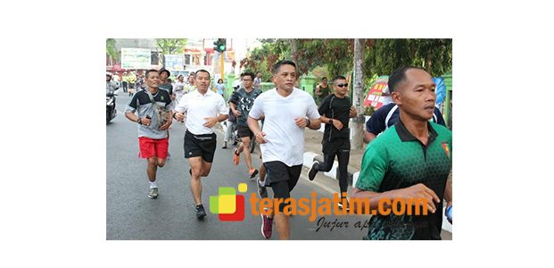 Seribu Pelari Ikut Meriahkan Fun Run 5K di Kota Malang Seribu Pelari Ikut Meriahkan Fun Run 5K di Kota Malang