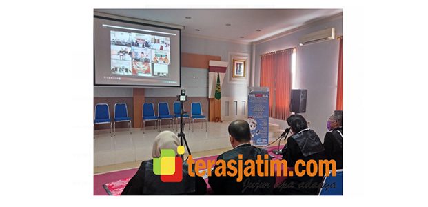 Sidang Kasus Korupsi Dana Pilkada Lamongan, Jaksa Tolak Keberatan PH Terdakwa Sidang Kasus Korupsi Dana Pilkada Lamongan, Jaksa Tolak Keberatan PH Terdakwa