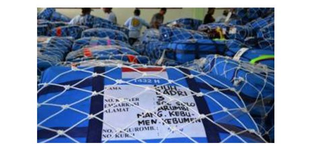 Sudah Dijatah di Debarkasi, Jemaah Haji Dilarang Membawa Zamzam di Pesawat Sudah Dijatah di Debarkasi, Jemaah Haji Dilarang Membawa Zamzam di Pesawat