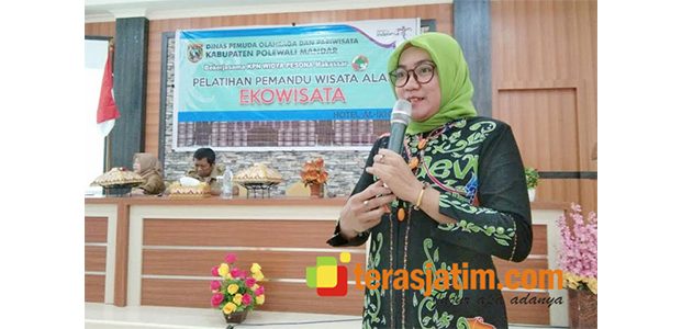 Sukses Kelola Pariwisata di Desanya, Seorang Kades asal Pacitan Jadi Pemateri Wisata di Sulawesi Barat Sukses Kelola Pariwisata di Desanya, Seorang Kades asal Pacitan Jadi Pemateri Wisata di Sulawesi Barat