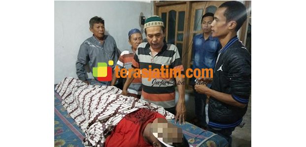 Sumpek Ditinggal Istrinya, Pria Asal Blitar ini Minum-Minuman Keras Hingga Tewas Sumpek Ditinggal Istrinya, Pria Asal Blitar ini Minum-Minuman Keras Hingga Tewas