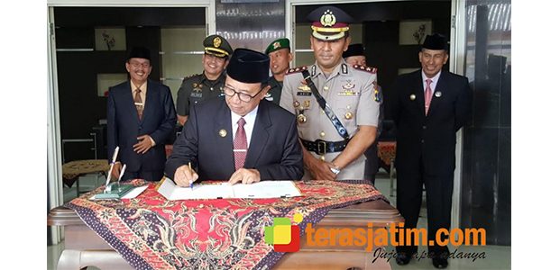 Tangani Korban Laka, Pemkab Blitar Jalin MoU Dengan Polres Blitar Tangani Korban Laka, Pemkab Blitar Jalin MoU Dengan Polres Blitar