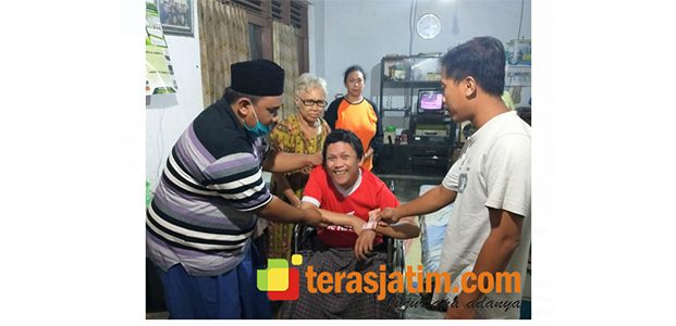 Terima Uang BST, Pria di Pacitan Ini Berikan Kepada Warga Yang Lebih Layak Menerimanya Terima Uang BST, Pria di Pacitan Ini Berikan Kepada Warga Yang Lebih Layak Menerimanya