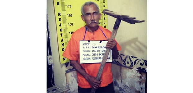 Tersinggung, Kakek asal Blimbing Tulungagung ini Aniaya Tetangganya Tersinggung, Kakek asal Blimbing Tulungagung ini Aniaya Tetangganya