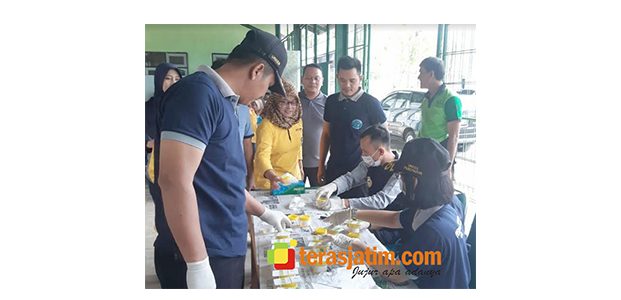 Tes Urine, 1 Karyawati Dinas PUPR Pacitan Positif Methamphetamine Tes Urine, 1 Karyawati Dinas PUPR Pacitan Positif Methamphetamine