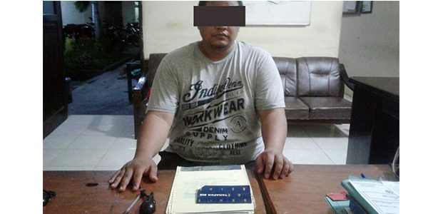 Tilep Hasil Penjualan Mobil Milik Orang Lain, Pria asal Pesantren Kediri Dibui Tilep Hasil Penjualan Mobil Milik Orang Lain, Pria asal Pesantren Kediri Dibui