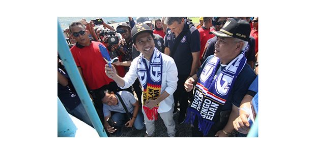 Wagub Jatim Ikuti Acara Ngecat Bareng Kandang Singo Wagub Jatim Ikuti Acara Ngecat Bareng Kandang Singo