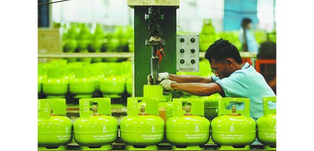Warga Situbondo Keluhkan Isi Tabung Elpiji 3 Kilogram Yang Tak Sesuai Warga Situbondo Keluhkan Isi Tabung Elpiji 3 Kilogram Yang Tak Sesuai