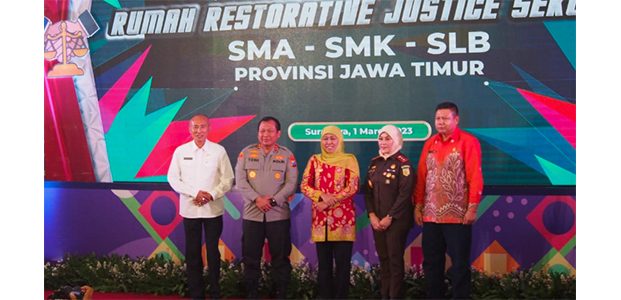 Forkopimda Jatim Luncurkan Rumah Restorative Justice (RJ) Sekolah SMA-SMK-SLB Forkopimda Jatim Luncurkan Rumah Restorative Justice (RJ) Sekolah SMA-SMK-SLB