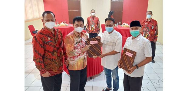 9 Napi di Jatim Dapat Sertifikat Perseroan Perorangan 9 Napi di Jatim Dapat Sertifikat Perseroan Perorangan