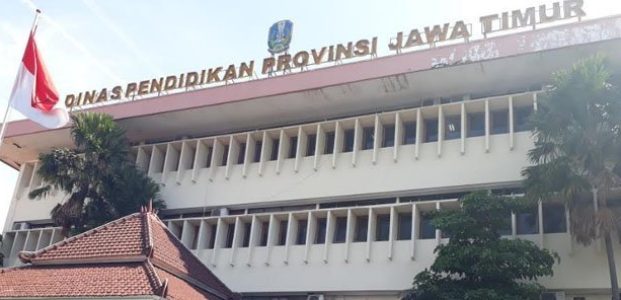 Di P-APBD 2024, Anggaran Pendidikan di Jatim Bertambah Jadi Rp.9,5 Triliun Di P-APBD 2024, Anggaran Pendidikan di Jatim Bertambah Jadi Rp.9,5 Triliun