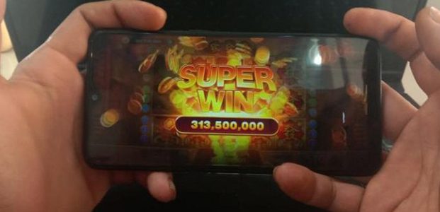 Jatanras Polrestabes Surabaya Gulung Bandar Judi Slot Beromzet 1 Miliar Perbulan Jatanras Polrestabes Surabaya Gulung Bandar Judi Slot Beromzet 1 Miliar Perbulan
