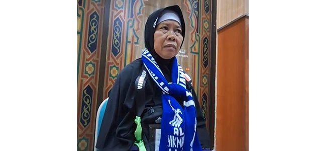 Kisah Suhriyeh, Wanita Kuli Panggul di Pasar Pabean yang Berangkat Haji Kisah Suhriyeh, Wanita Kuli Panggul di Pasar Pabean yang Berangkat Haji