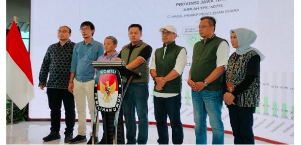 Ada Petugas Penyelanggara Pilkada Sakit Hingga Meninggal Dunia, KPU Jatim Siapkan Asuransi dan Santunan Ada Petugas Penyelanggara Pilkada Sakit Hingga Meninggal Dunia, KPU Jatim Siapkan Asuransi dan Santunan